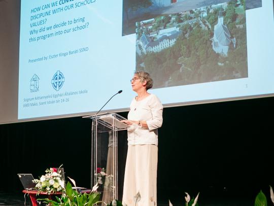 Eszer Baráti SSND school values and PD